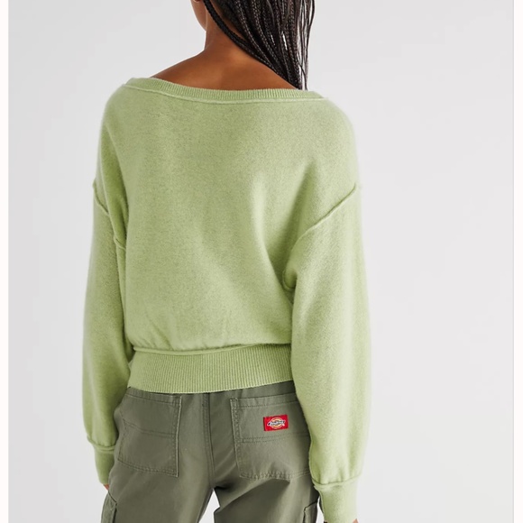 ✨ SALE Free People Love Like This Cashmere Pullover Sweater - Pistachio - Picture 2 of 6